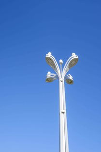 新LED路燈與高桿燈市場報(bào)價(jià)及廠家分析